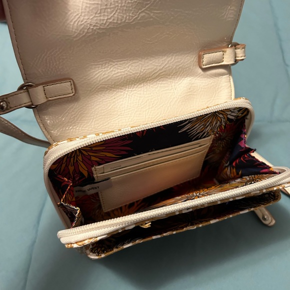 Cross shoulder purse - Picture 3 of 4